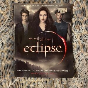 Twilight Saga Eclipse Movie Book